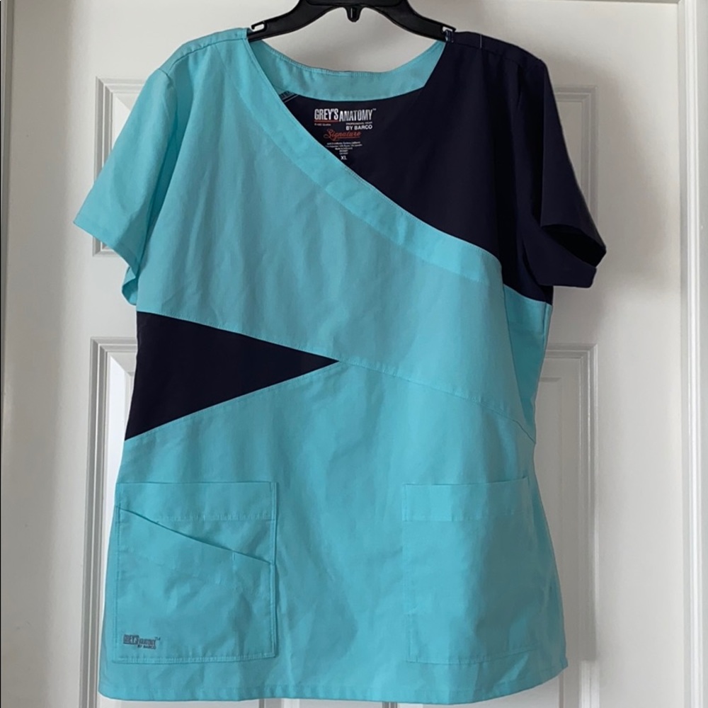 Grey’s Anatomy scrub set